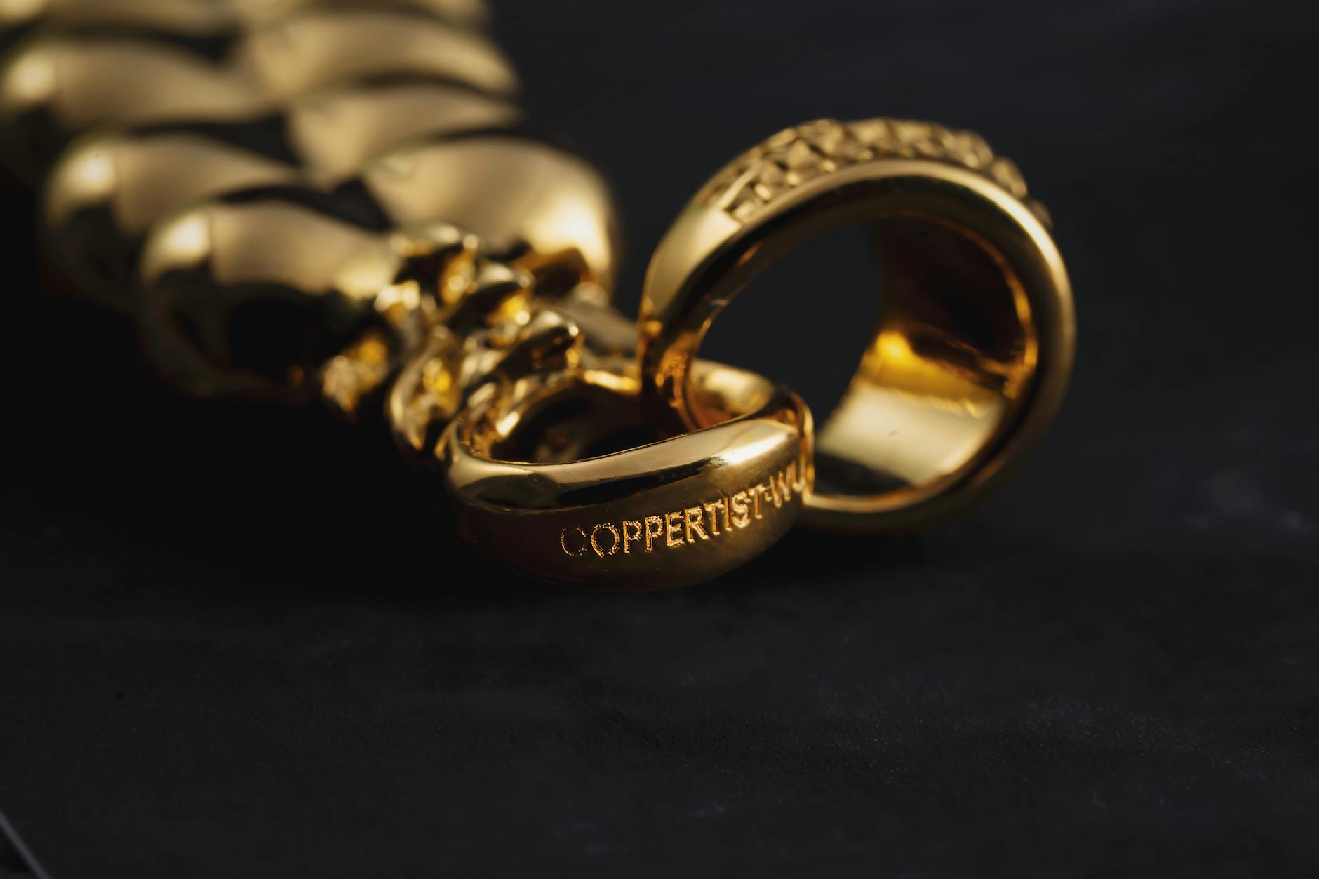 About Zenvia Gold Jewellery